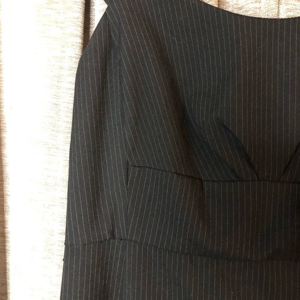 New York & Company Black Pin Stripe Sheath Dress Size 6 - Picture 4 of 11